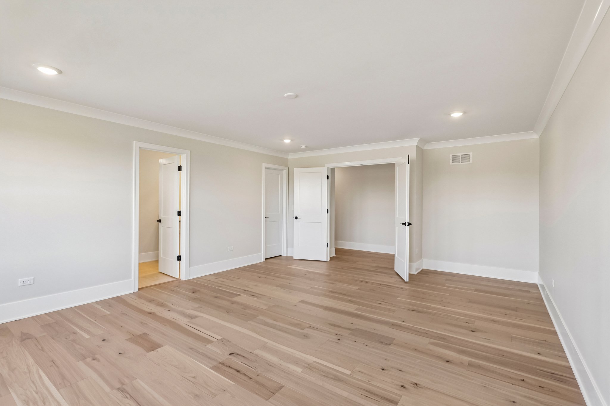 39th St-S2410-037r.jpg