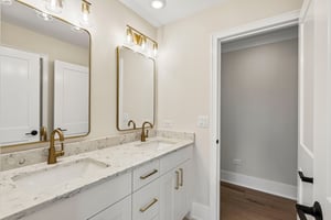 39th St-S2410-027.jpg