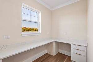 39th St-S2410-018r.jpg