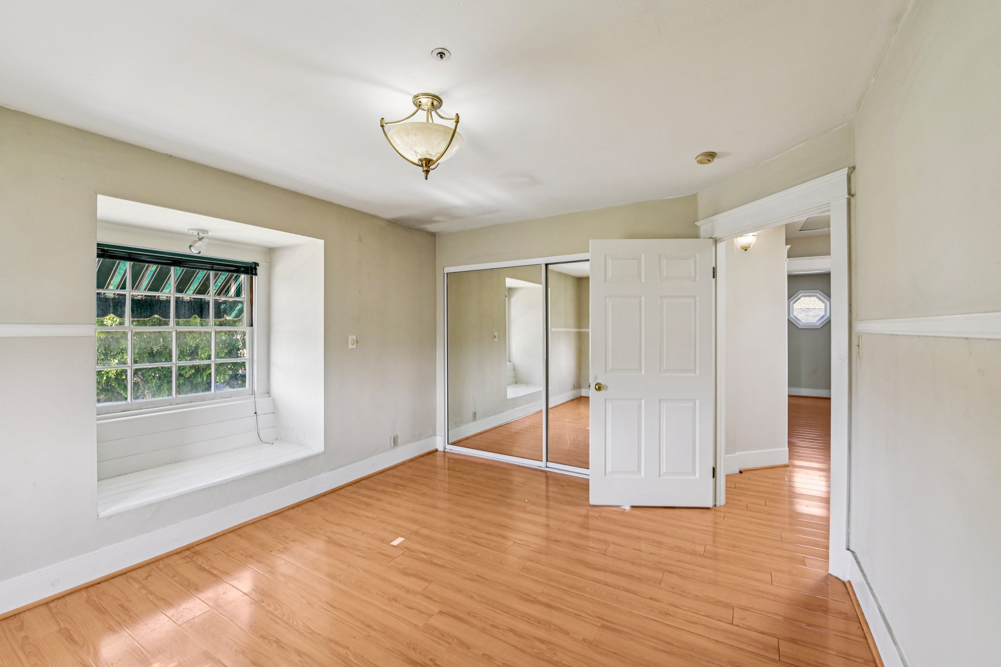 Ardmore Dr-S2402-040.jpg