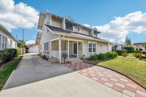 Ardmore Dr-S2402-003.jpg