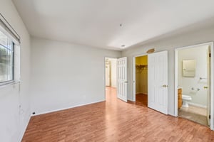 Ardmore Dr-S2402-027.jpg