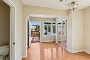 Ardmore Dr-S2402-050.jpg