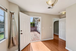 Ardmore Dr-S2402-051.jpg