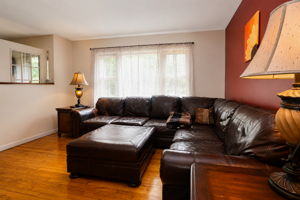  Photo 36