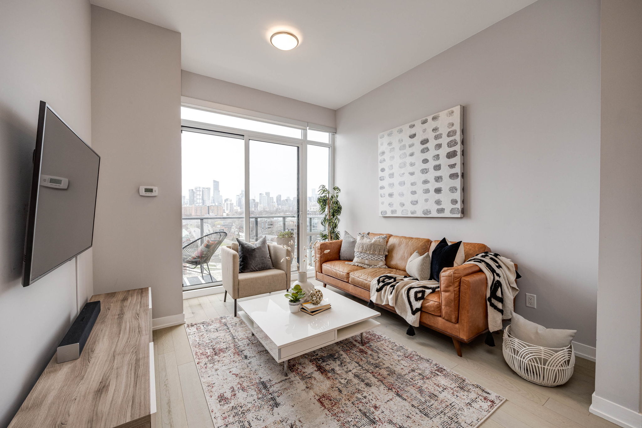 Toronto property showcase — delivered property photograph 11