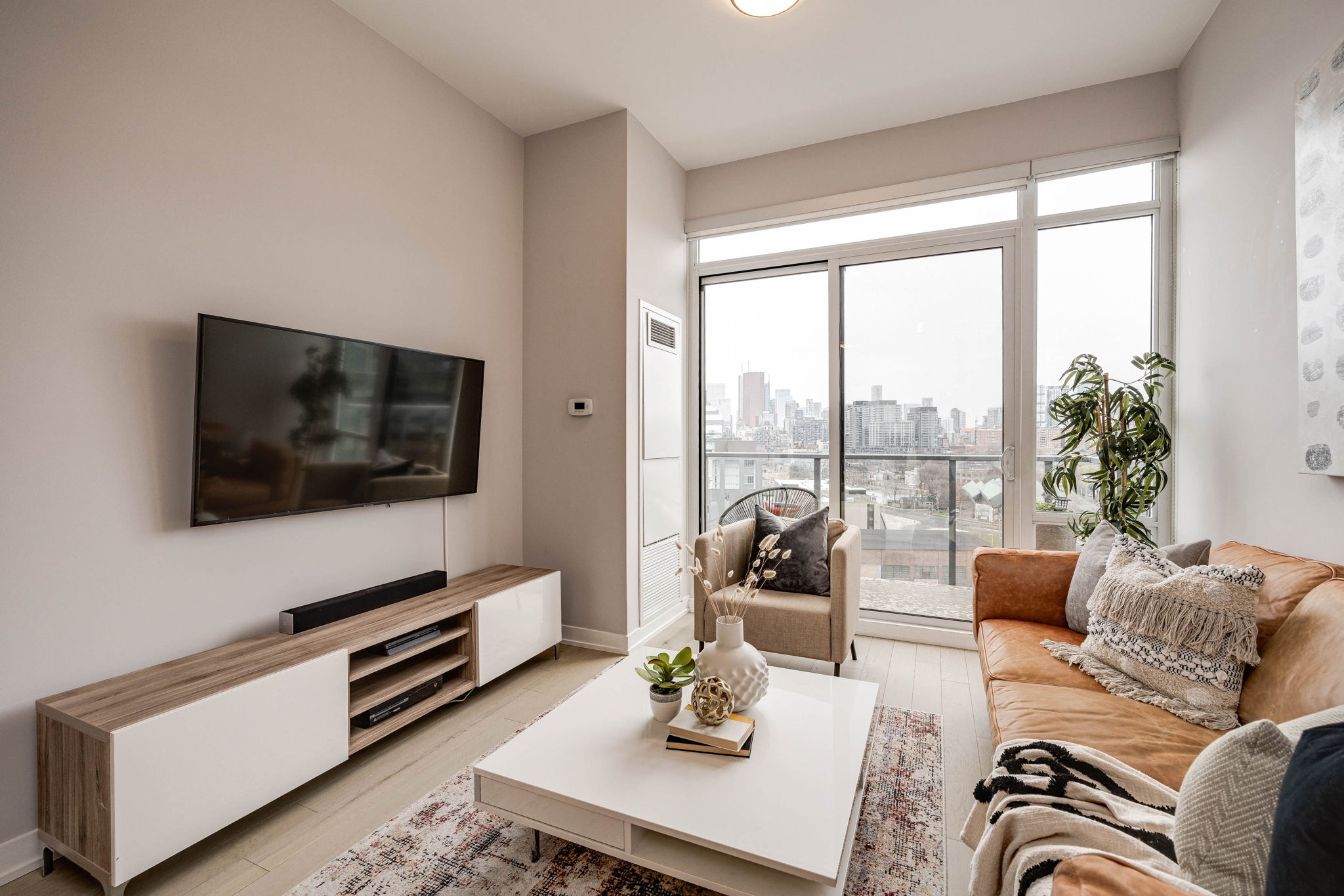 Toronto property showcase — delivered property photograph 13
