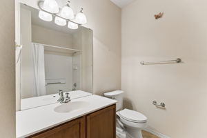  Photo 31