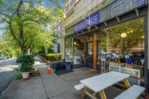 Some mornings call for a train to Manhattan. Others call for a laptop, a cappuccino, and a sunny table at your favorite local café. With multiple NYC commuting options and an abundance of wonderful coffee shops nearby, this location supports both with equal ease.