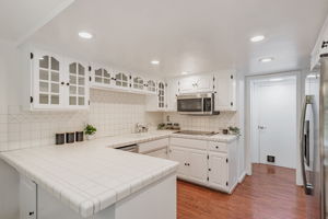 011_120 Carlton Ave unit 46