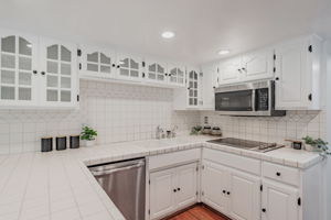 015_120 Carlton Ave unit 46