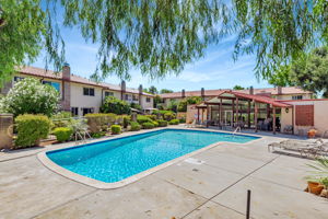 043_120 Carlton Ave unit 46