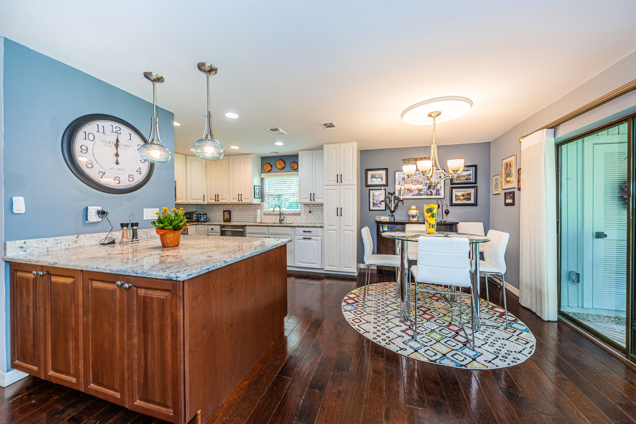 Kitchen-Dining Room