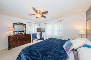 Master Bedroom1b