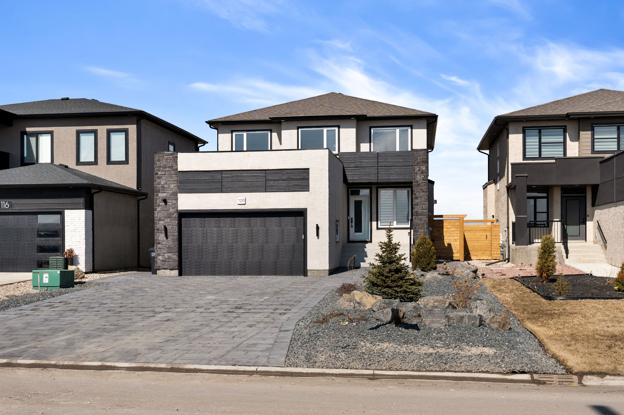 120 Cowley St - Exterior-2