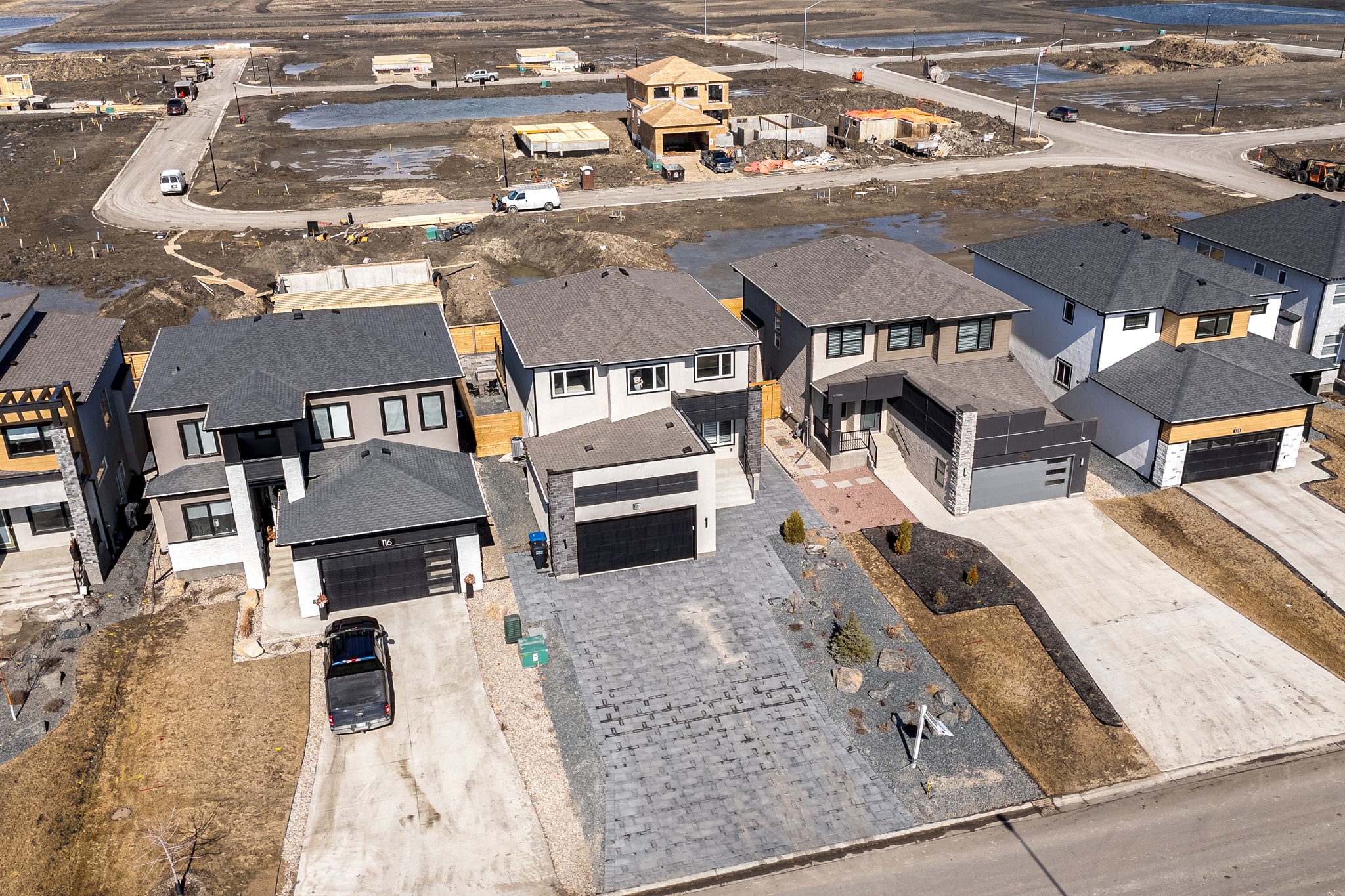 120 Cowley St - Exterior-7