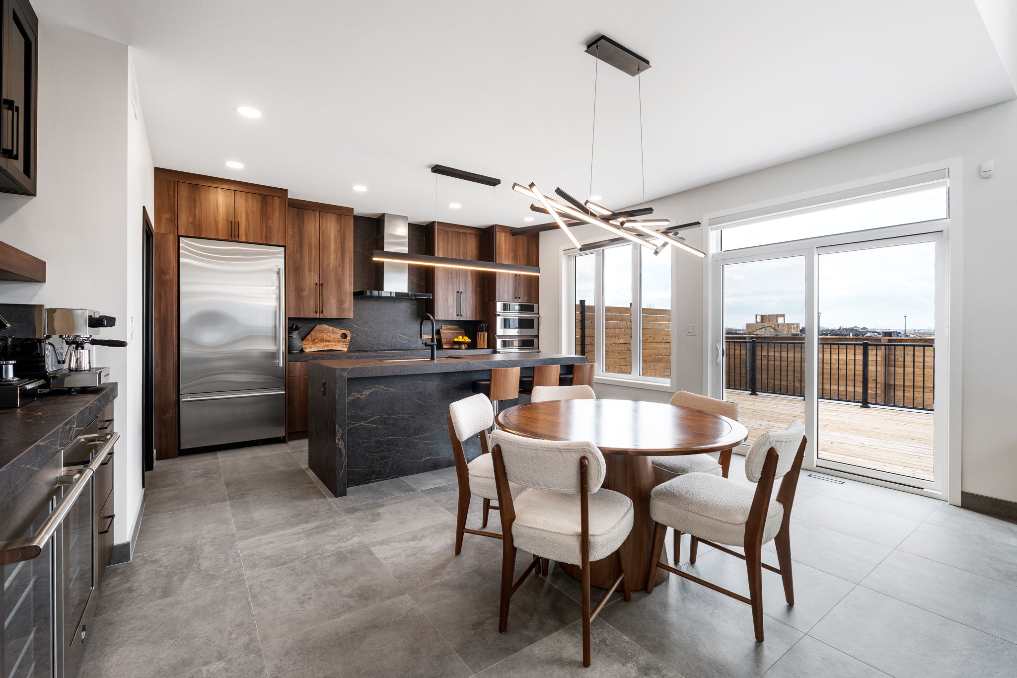 120 Cowley St - Interior-10