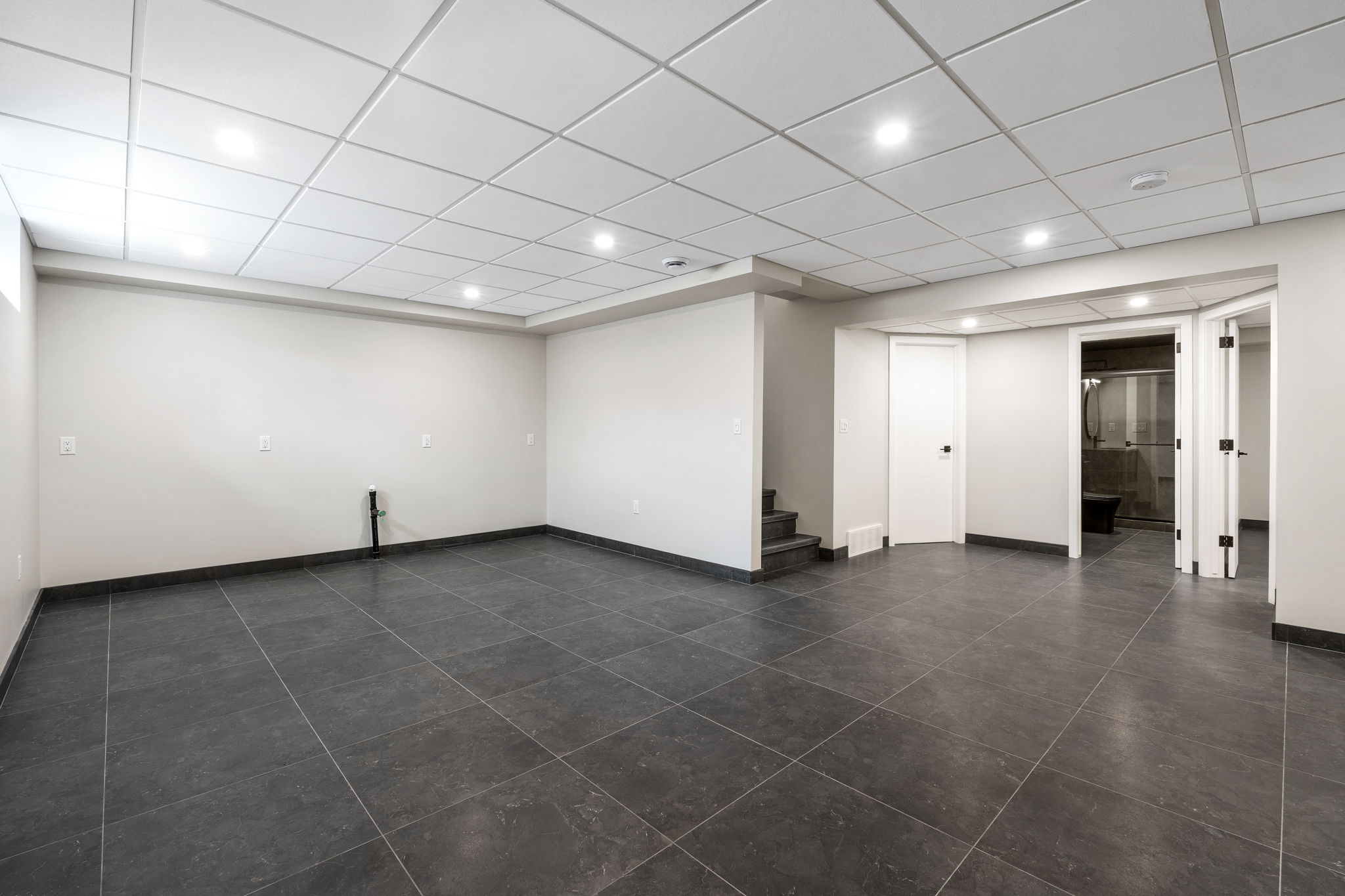 120 Cowley St - Interior-35