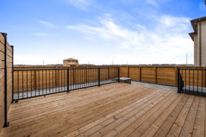 120 Cowley St - Exterior-4