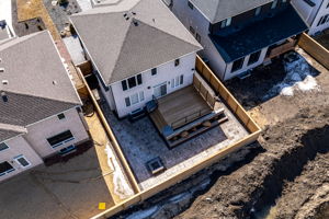 120 Cowley St - Exterior-9