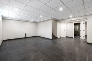 120 Cowley St - Interior-35