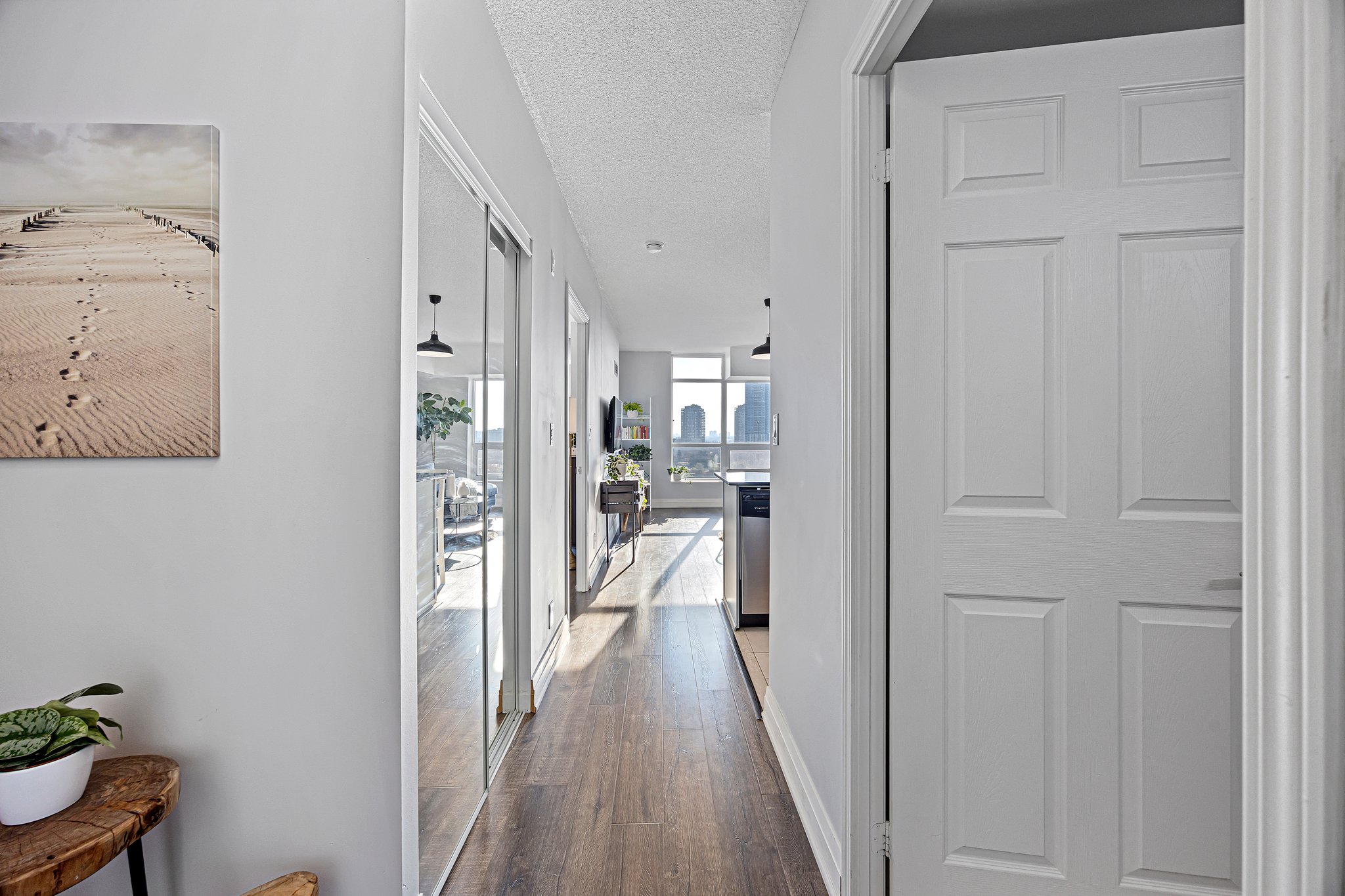 Toronto property showcase — delivered property photograph 4