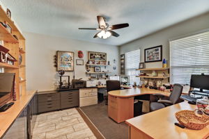 Living Room/Office