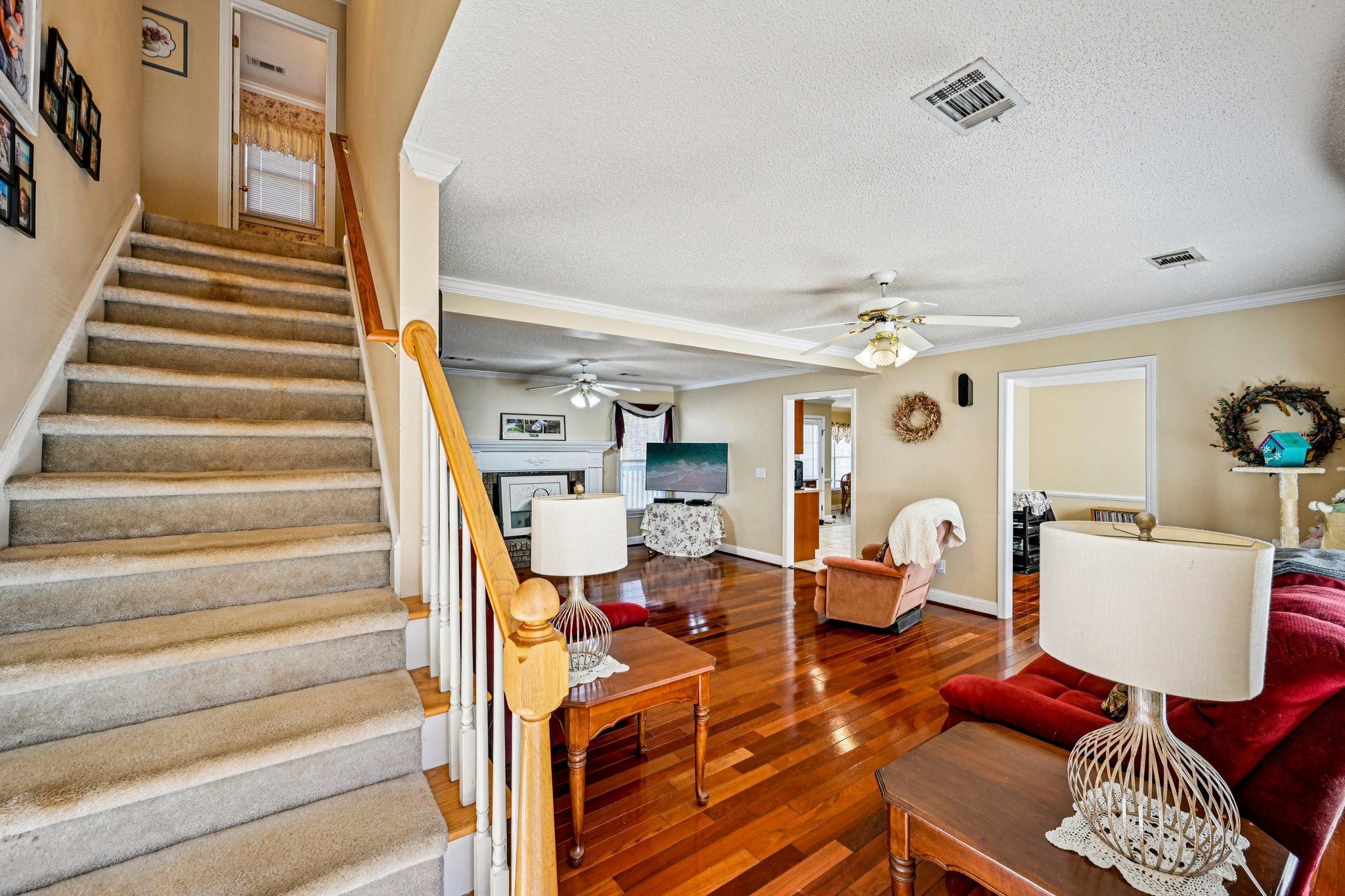 Dunning Keep-S1701-008.jpg