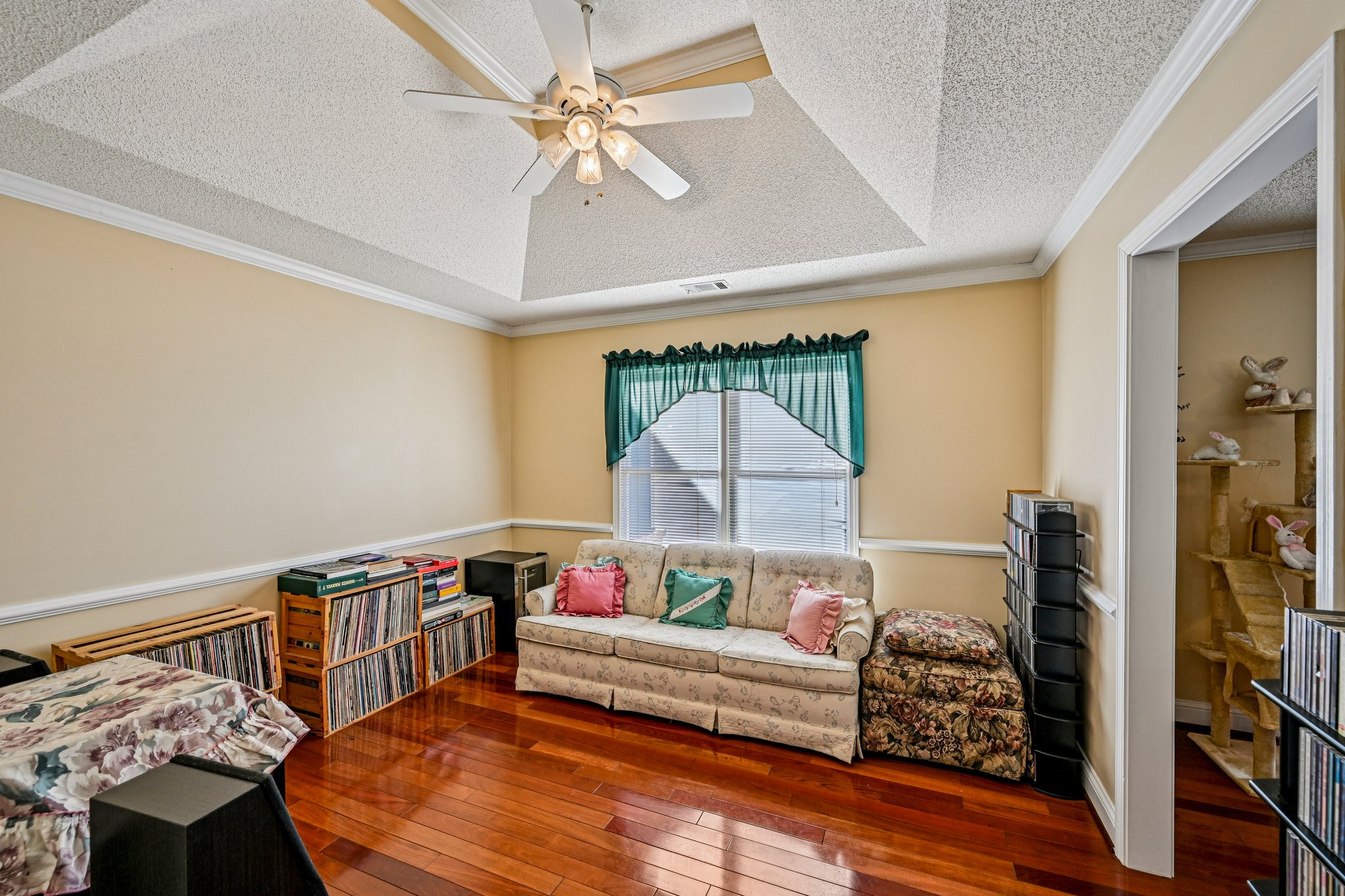 Dunning Keep-S1701-028.jpg