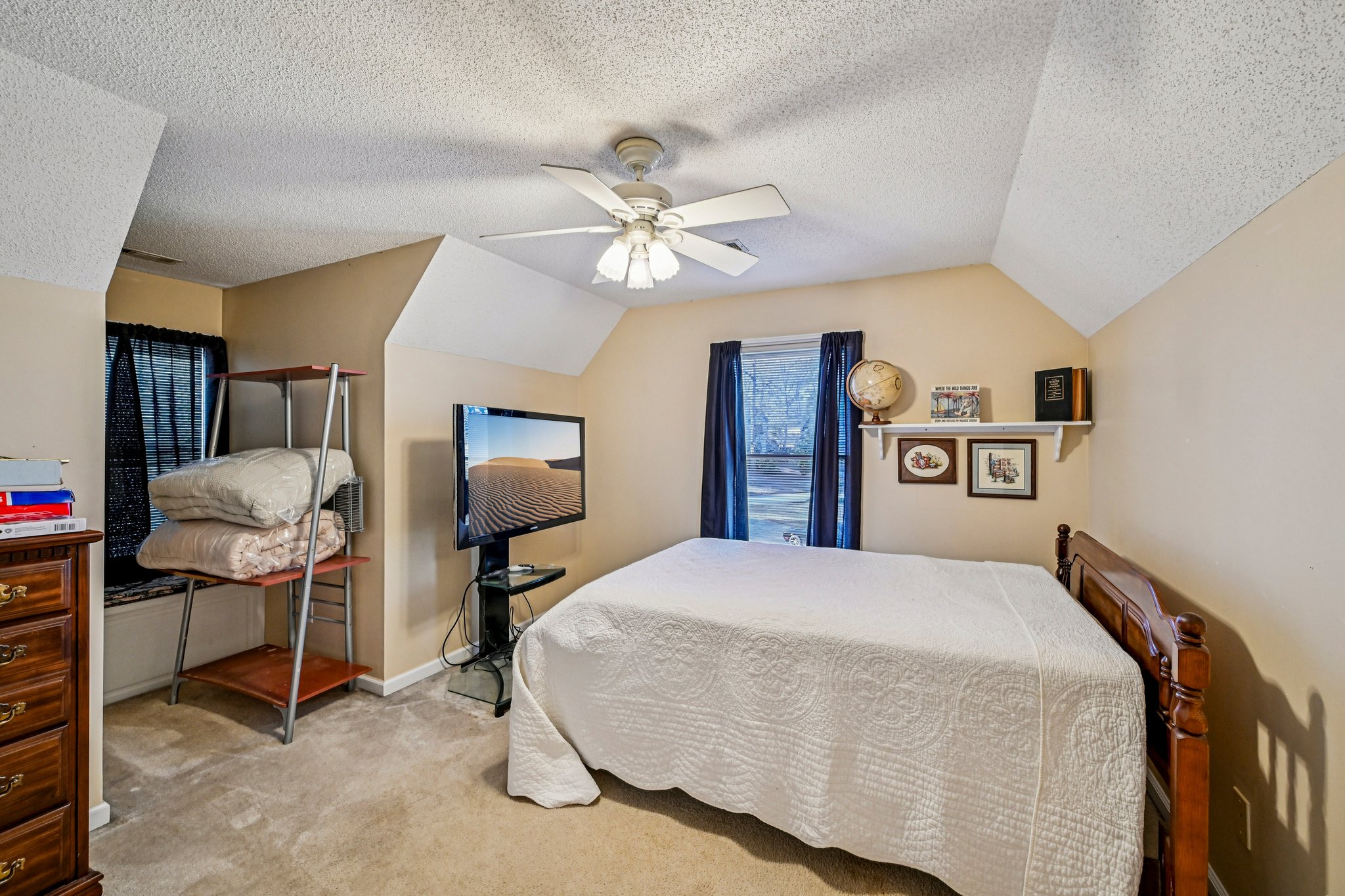 Dunning Keep-S1701-038.jpg