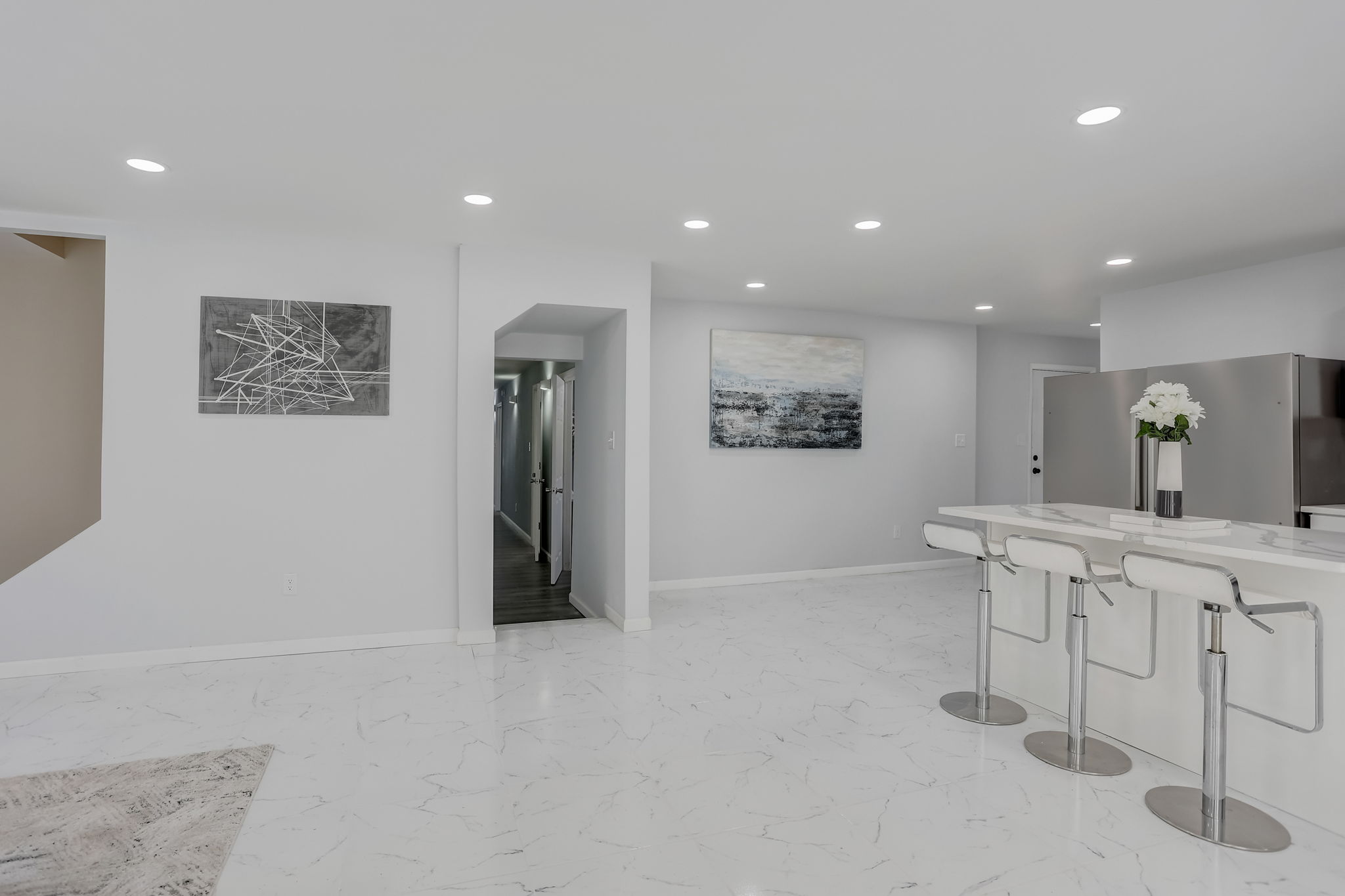 E Oak Ave-011