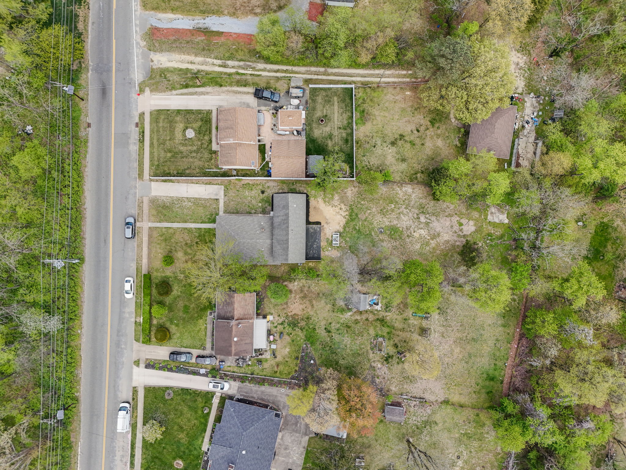 E Oak Ave-055
