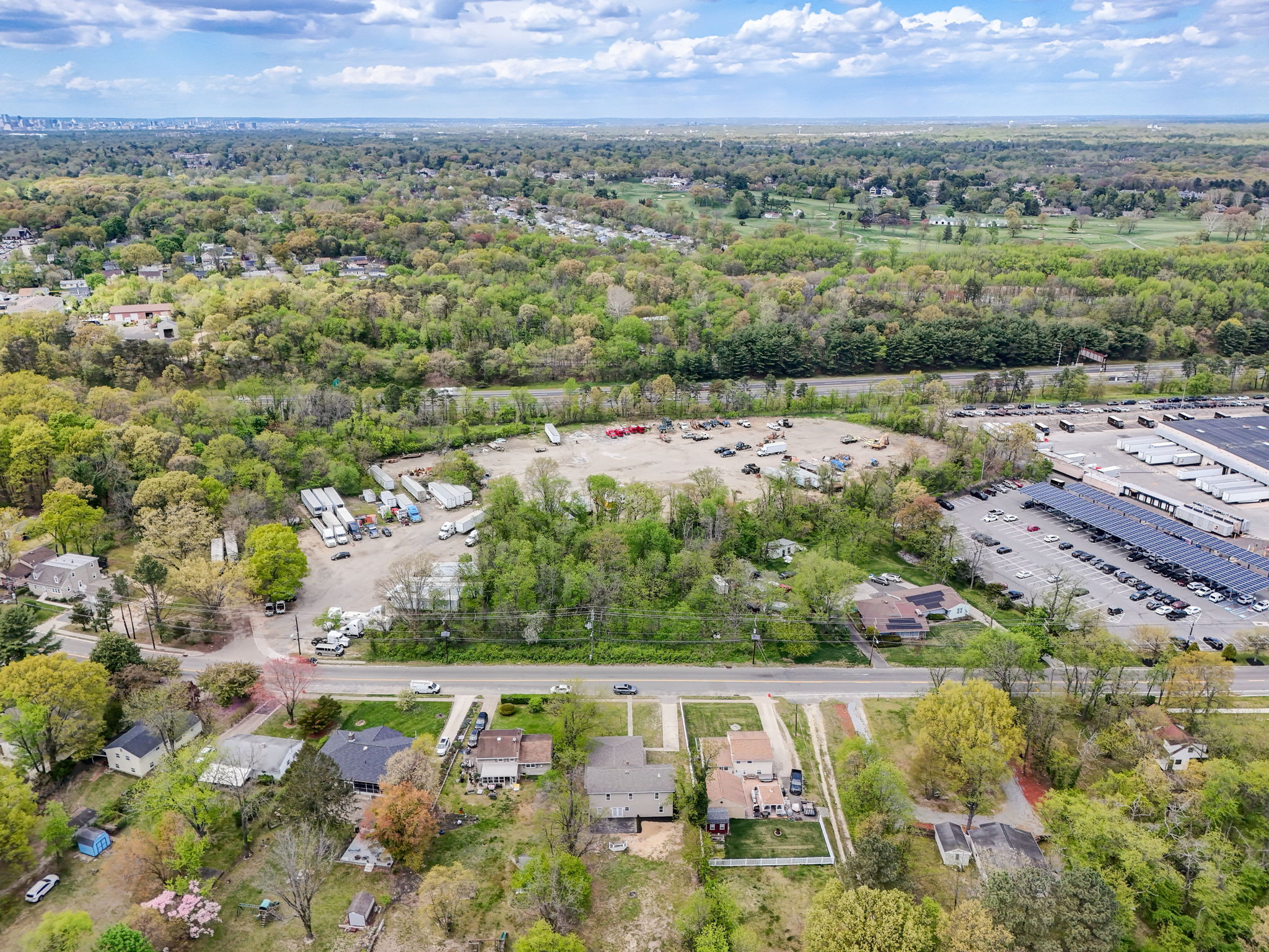 E Oak Ave-057