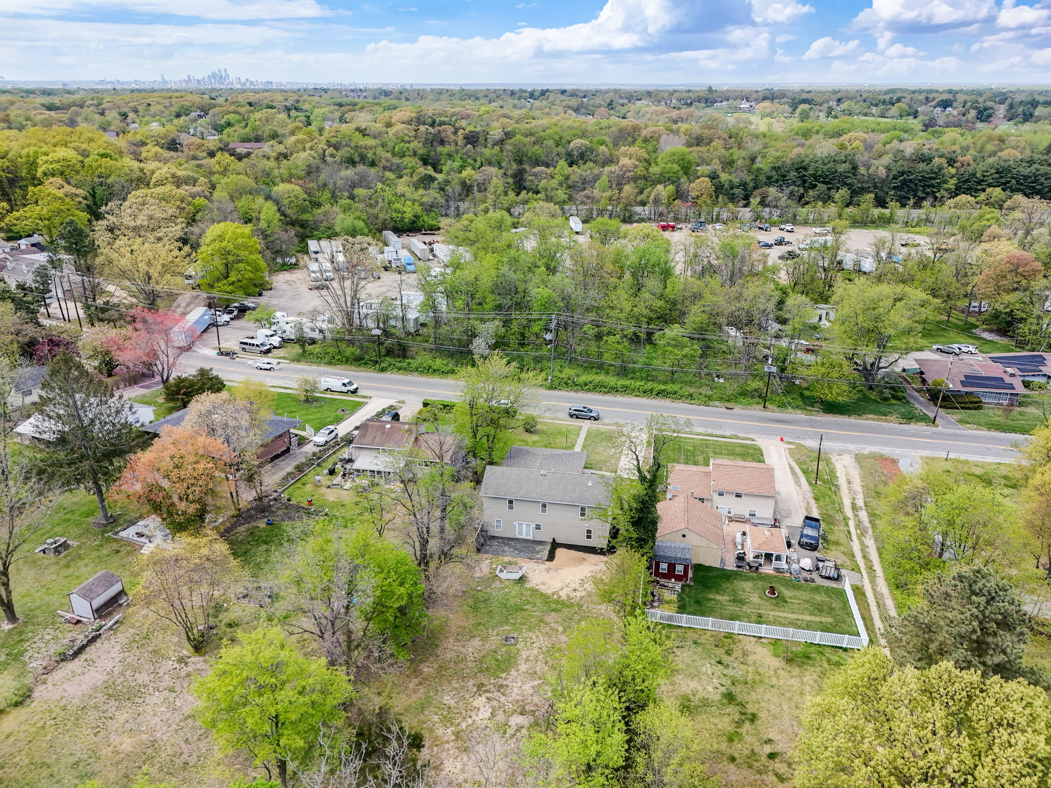 E Oak Ave-059