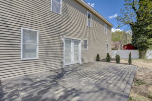 E Oak Ave-043