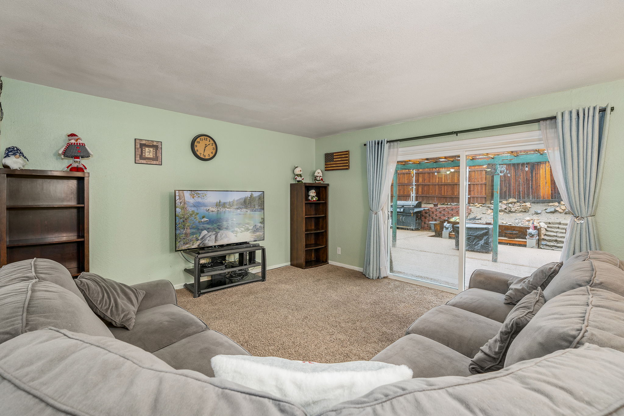 120 Eric Ave, Sparks, NV 89431, USA Photo 4