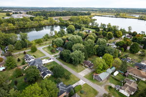  Photo 40