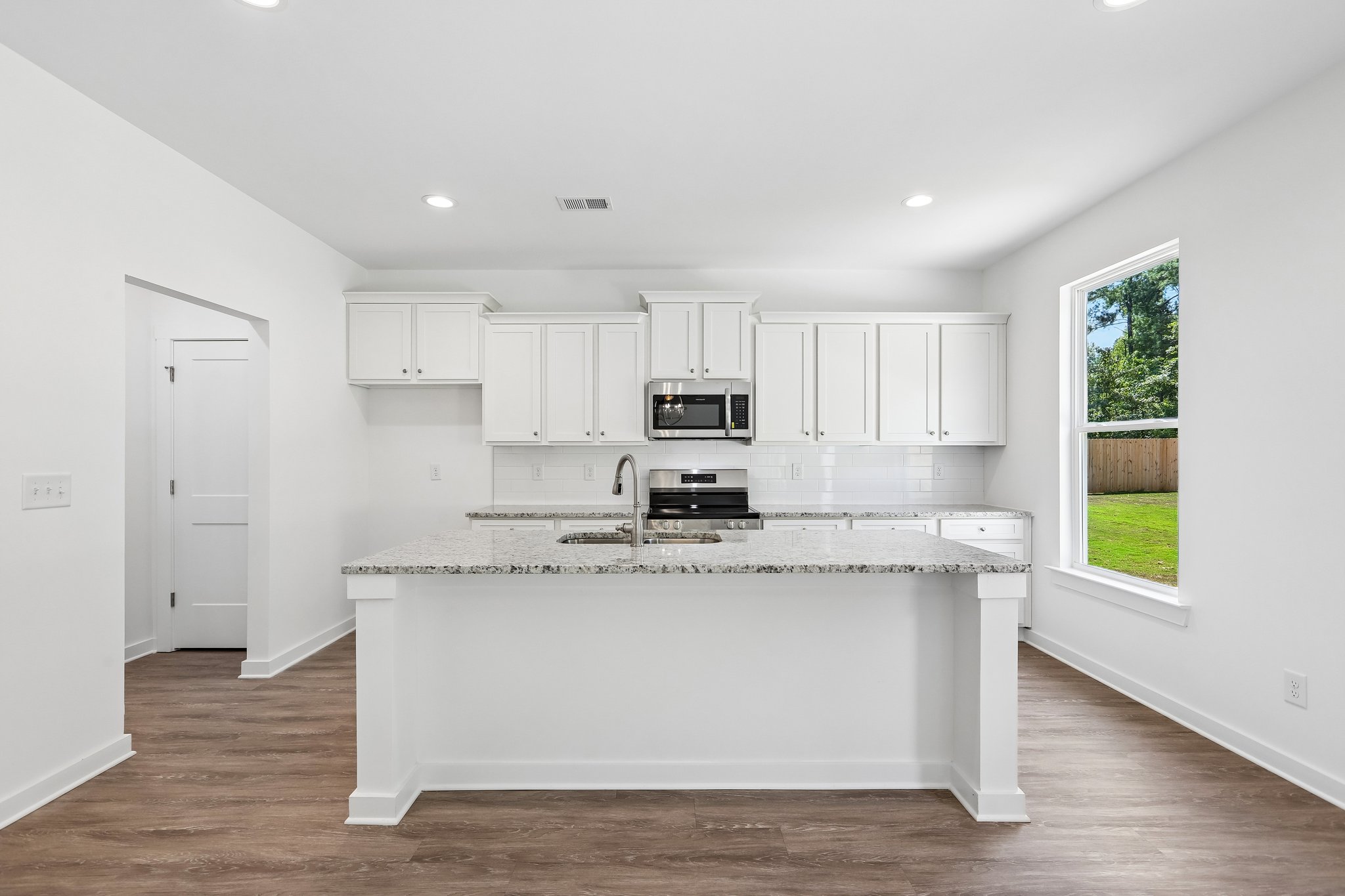 120 Eryn Ter-S0509-011.jpg