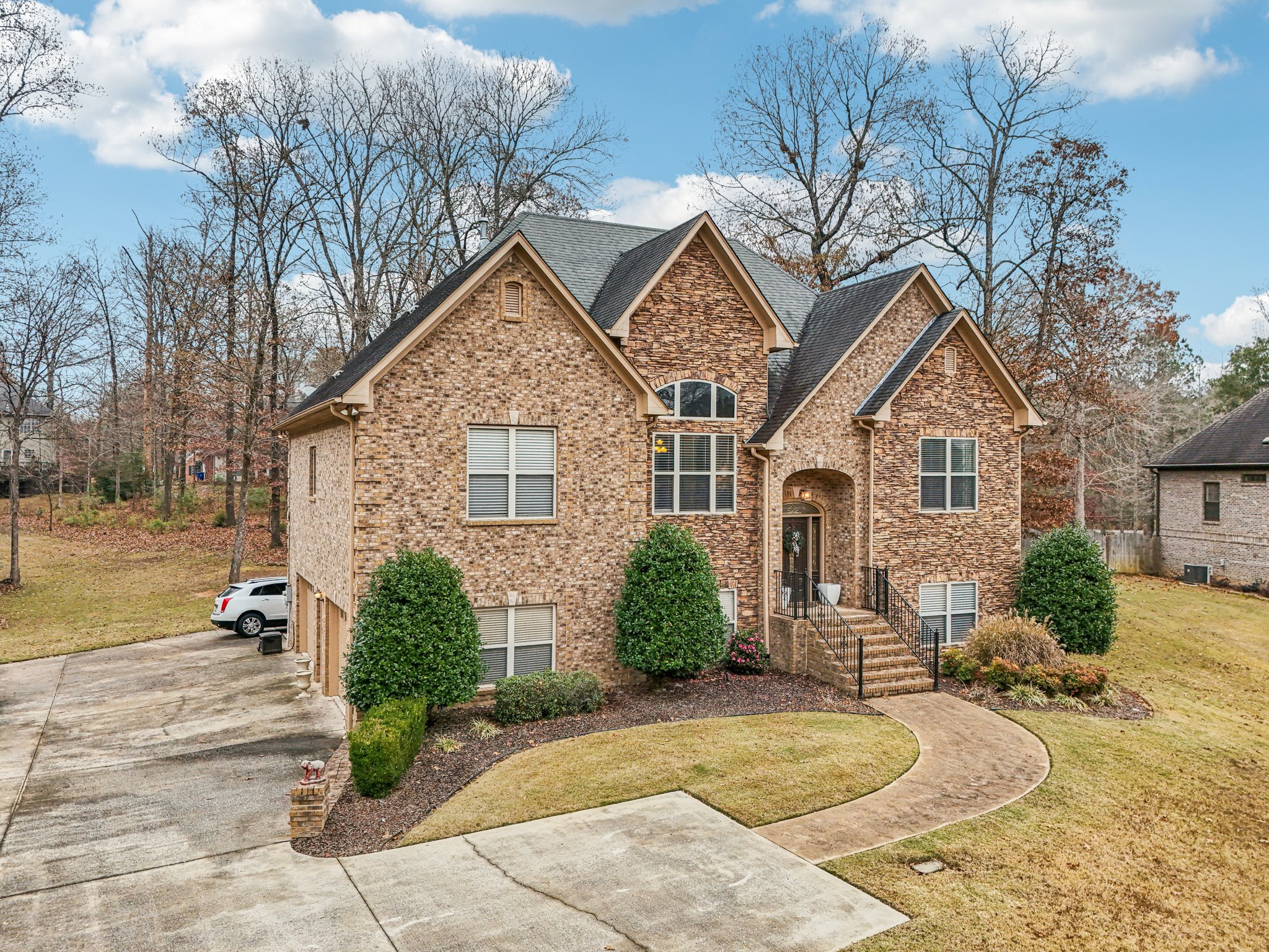 Flagstone Dr-S0512-003.jpg