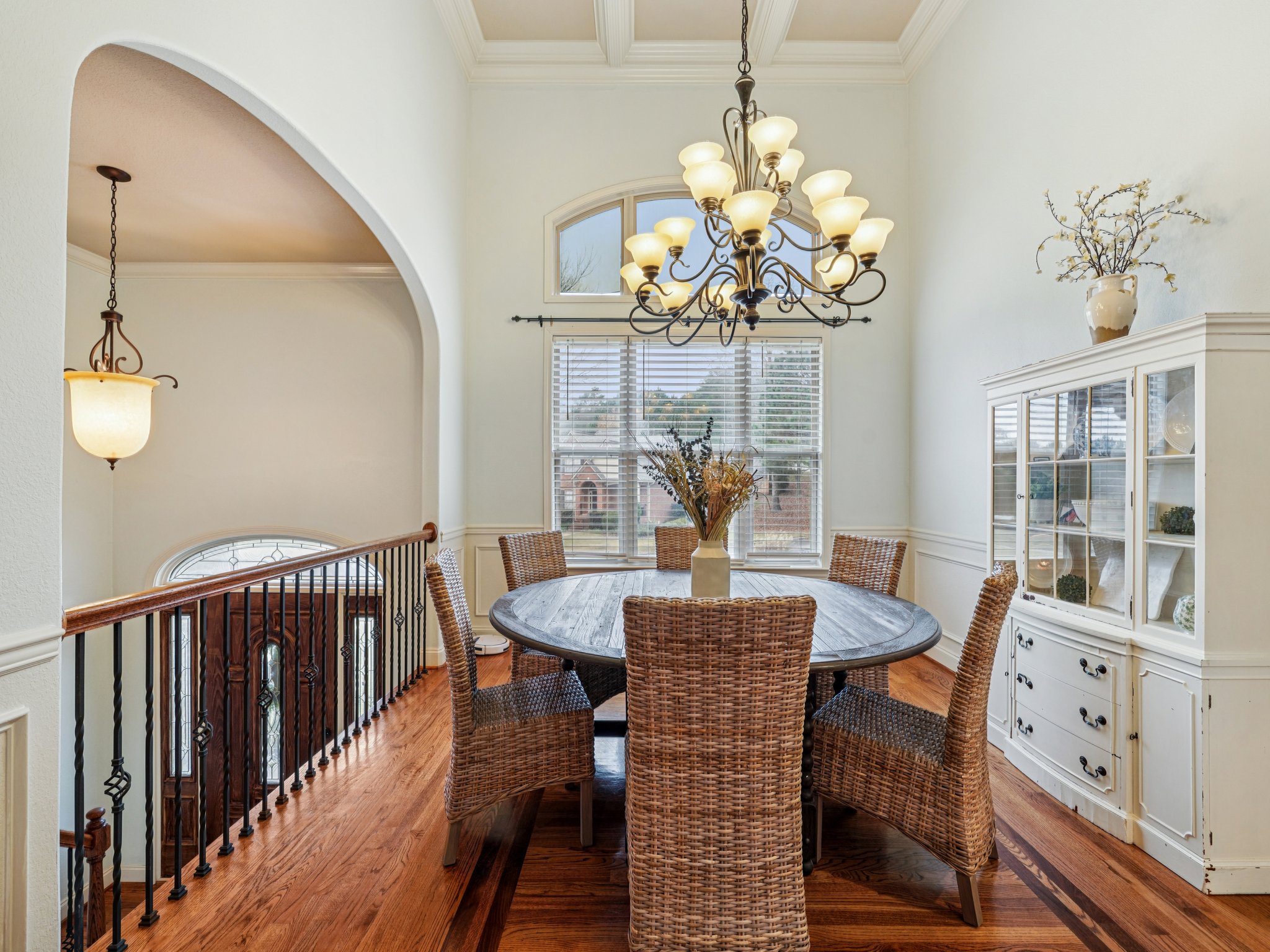 Flagstone Dr-S0512-012.jpg