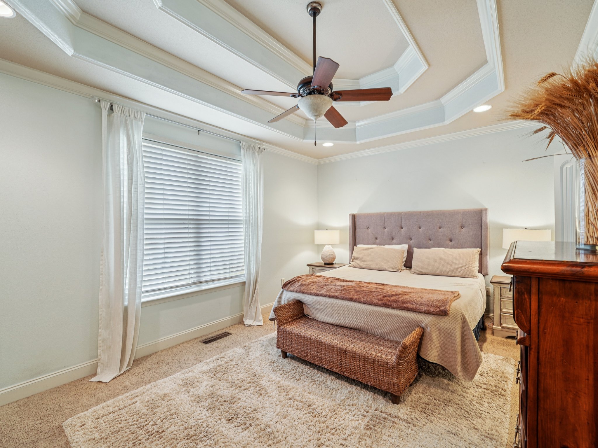 Flagstone Dr-S0512-030.jpg