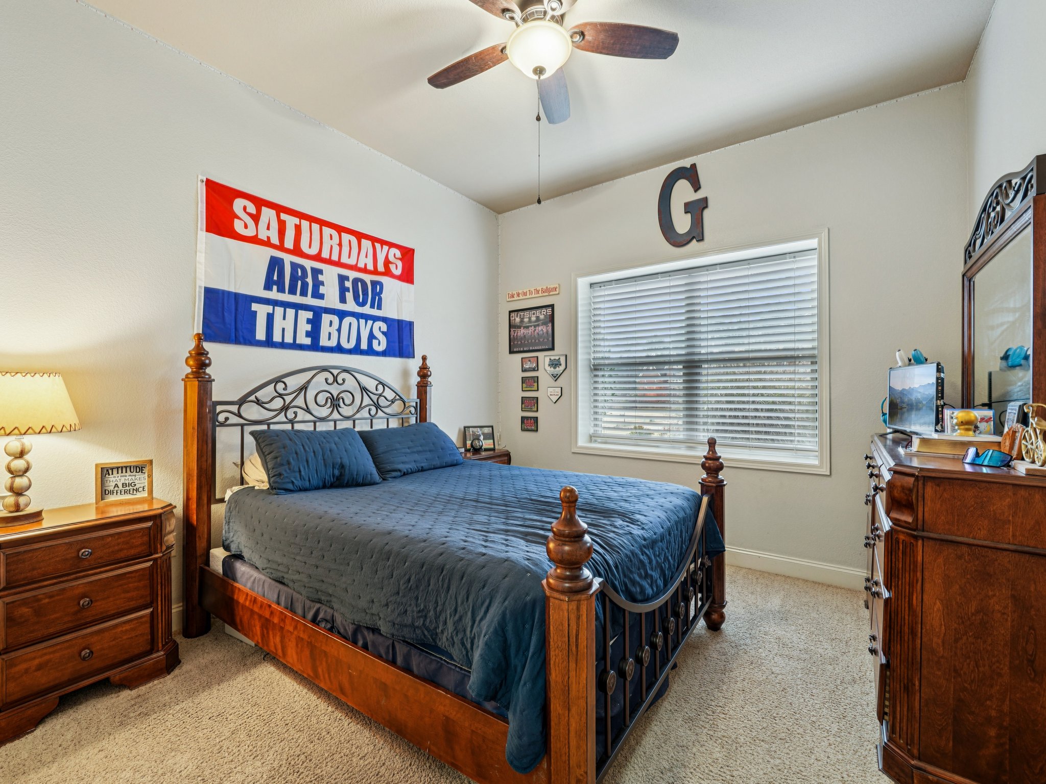 Flagstone Dr-S0512-033.jpg