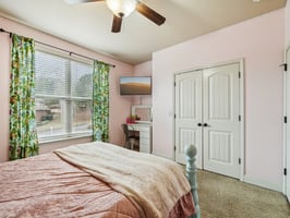 Flagstone Dr-S0512-024.jpg