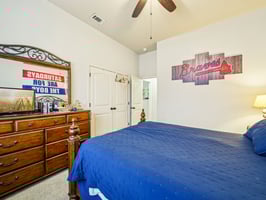 Flagstone Dr-S0512-034.jpg