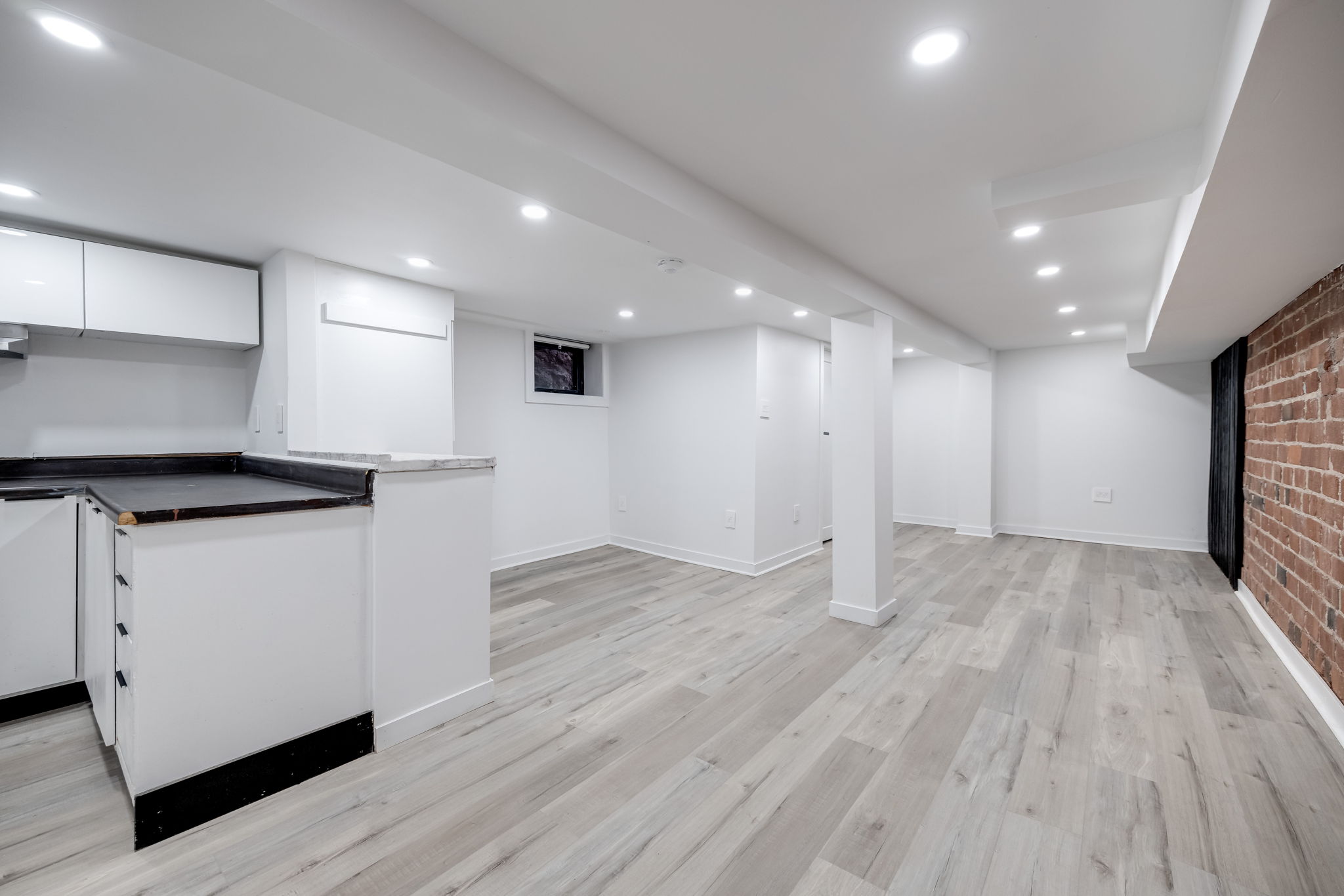 Toronto property showcase — delivered property photograph 5