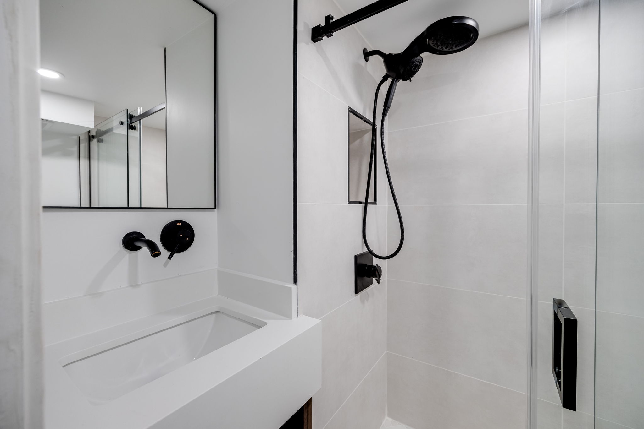 Toronto property showcase — delivered property photograph 15