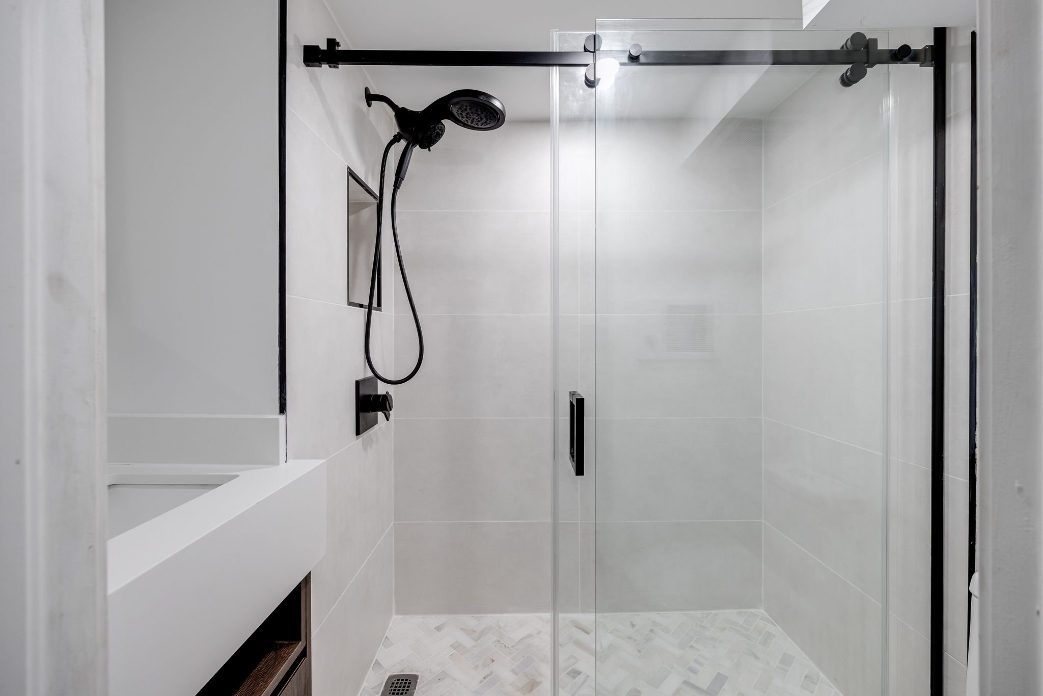 Toronto property showcase — delivered property photograph 16