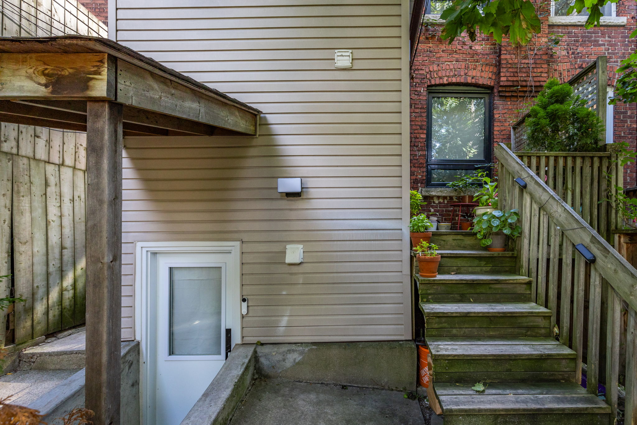 Toronto property showcase — delivered property photograph 26
