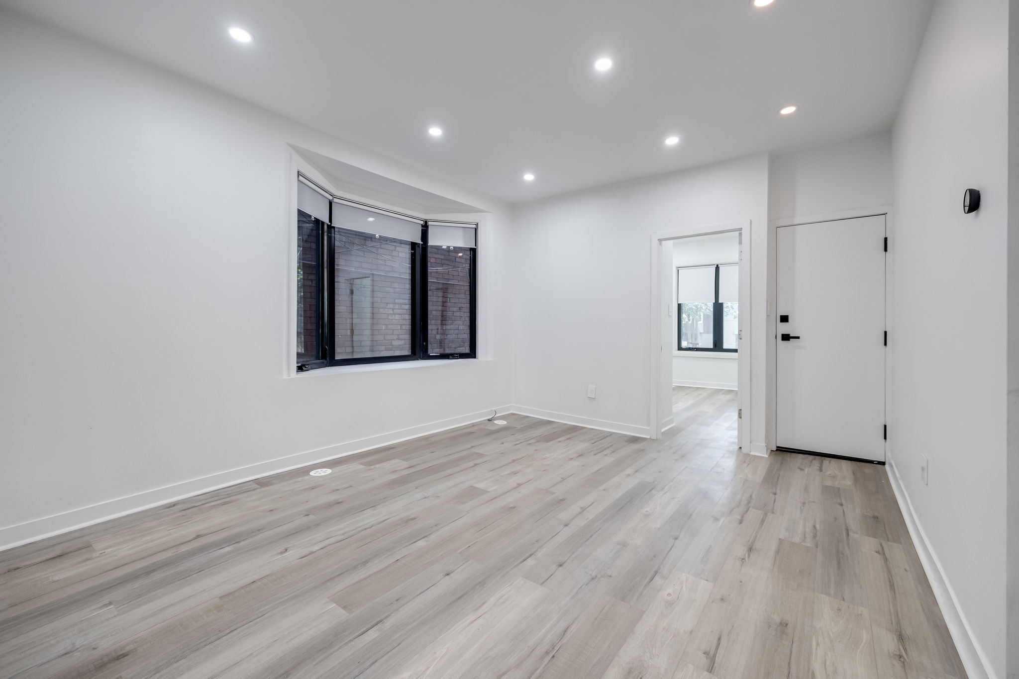Toronto property showcase — delivered property photograph 10