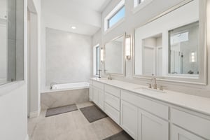 Hollytree Ct-S2407-026.jpg